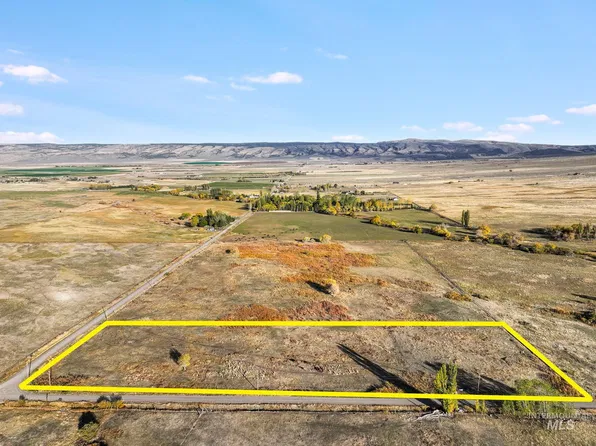 992 E 1000 S #1, Albion, ID 83311