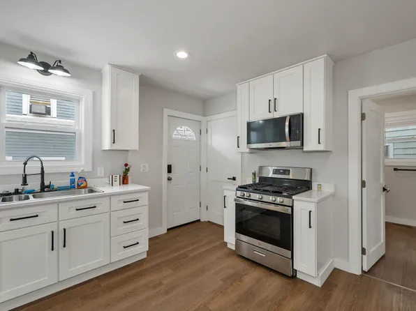 43 Franklin St, Somersworth, NH 03878