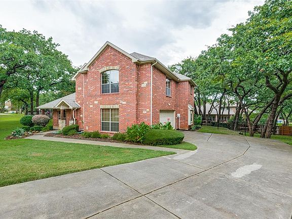 5th image of 3214 Hidden Springs Dr