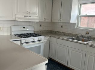 97-45 101st St, Jamaica, NY 11416