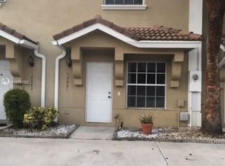 12021 SW 2nd St, Pembroke Pines, FL 33025