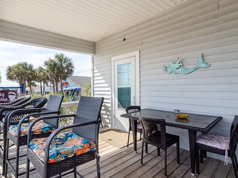 109 N Fort Fisher Blvd #A — Photo 22