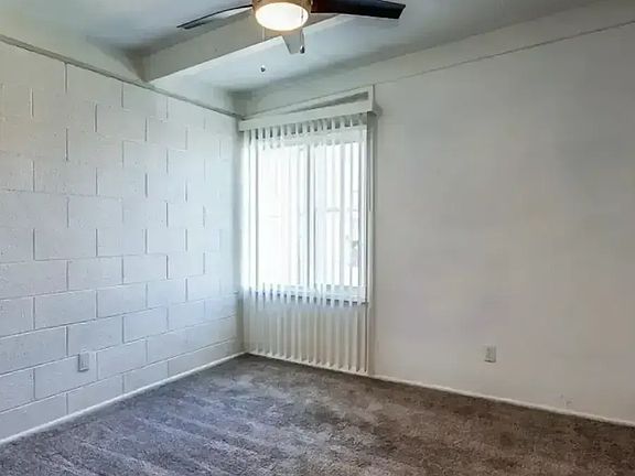 5th image of 6027 N 48th Ave #3