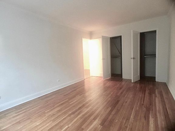 5th image of 3555 Oxford Ave APT 7F
