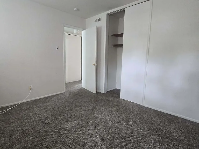 7709 Circle Dr — Photo 16