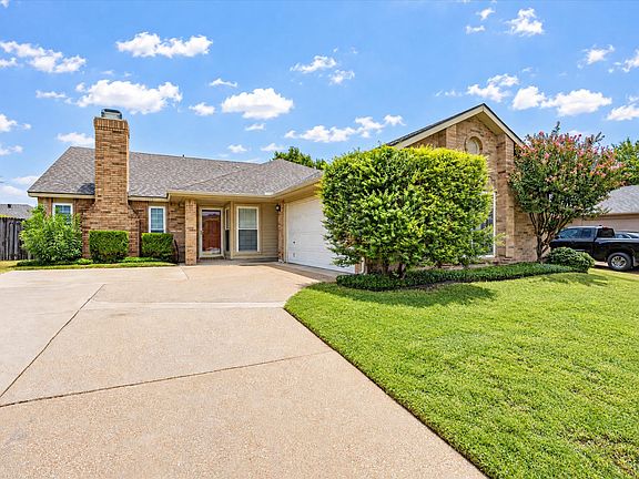 4th image of 1705 Sandy Point Ct