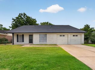 11918 Southview St, Houston, TX 77047