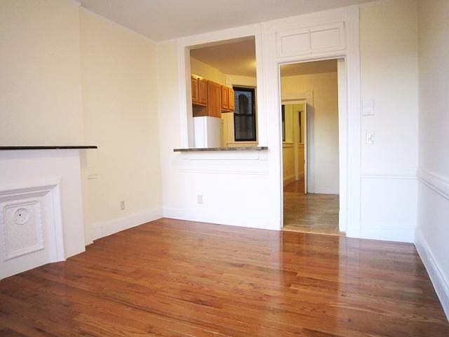1st image of 227 E 28th St APT 4A