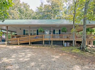 6550 Lick Ck Rd, Big Sandy, TN 38221