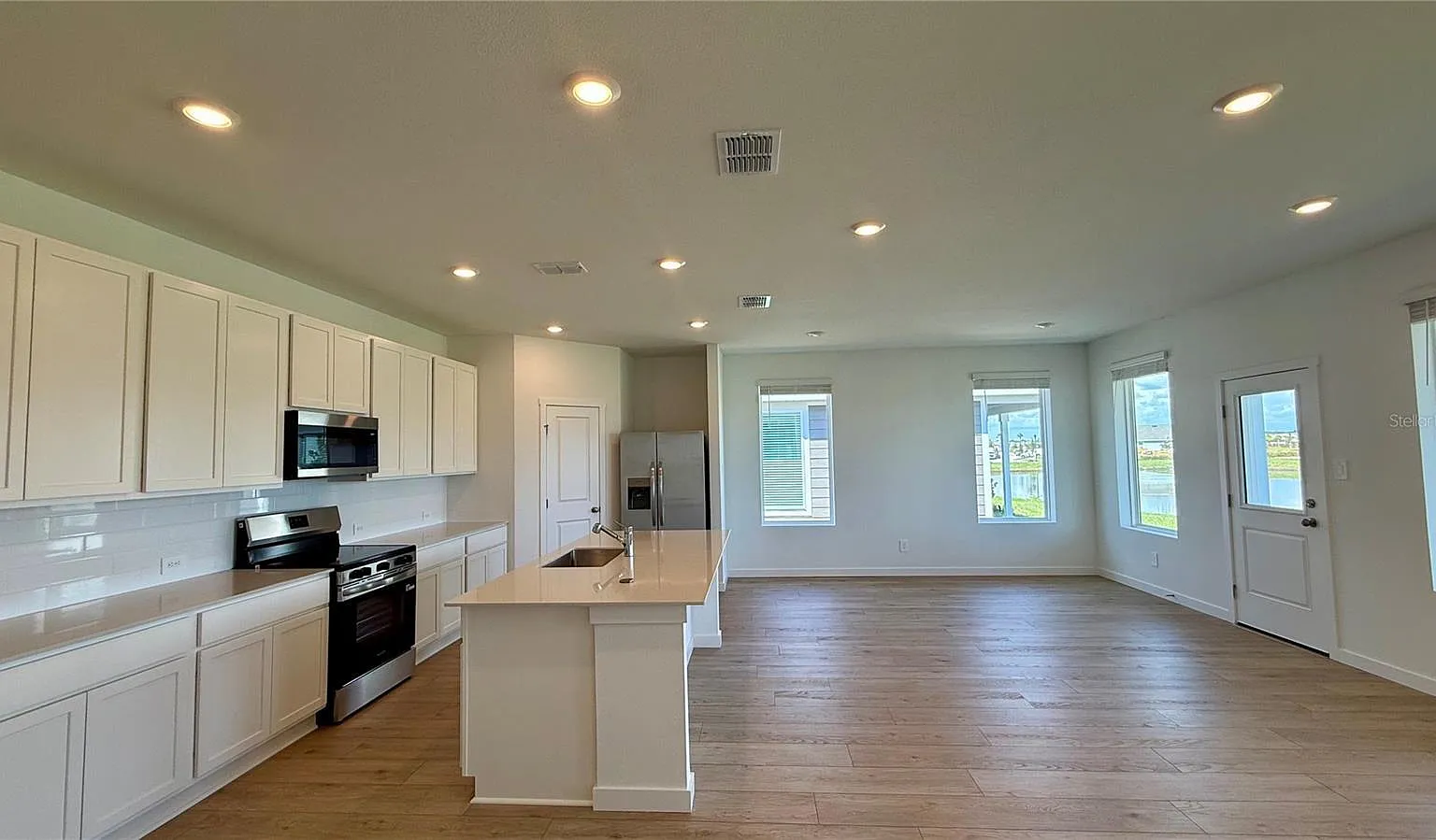 5515 Guava Ct — Photo 2