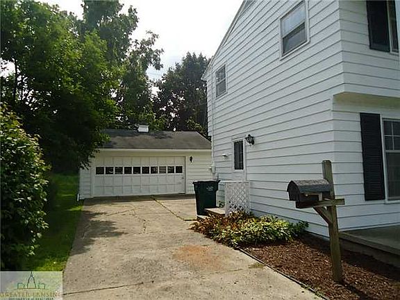 3rd image of 3401 Glasgow Dr