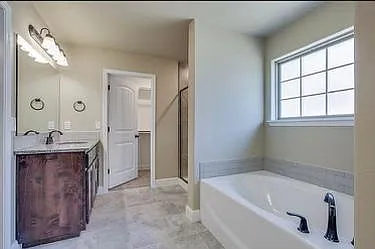 3503 SW Brittany Rd — Photo 13
