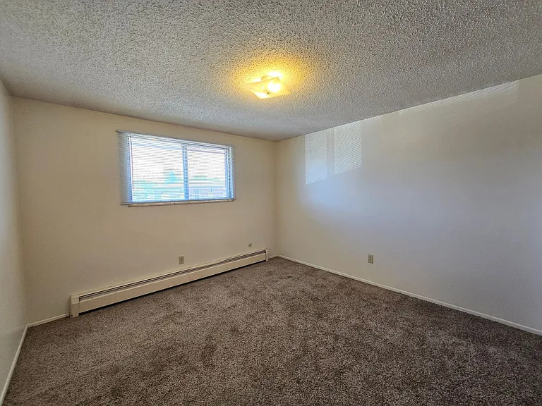 1839 Terry — Photo 10
