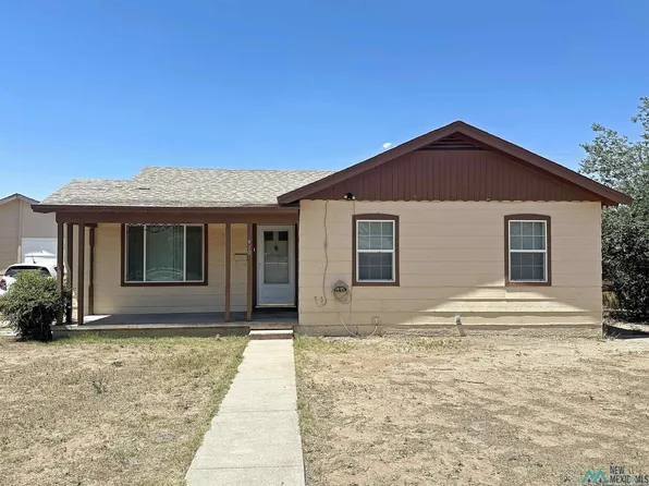 410 Green Acres St, Hobbs, NM 88240