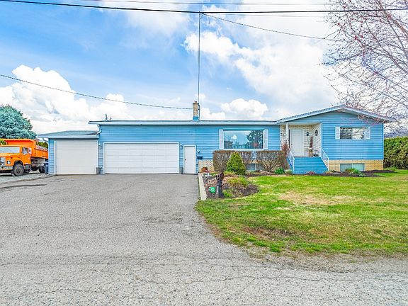 4th image of 3249 Saint Amand Rd