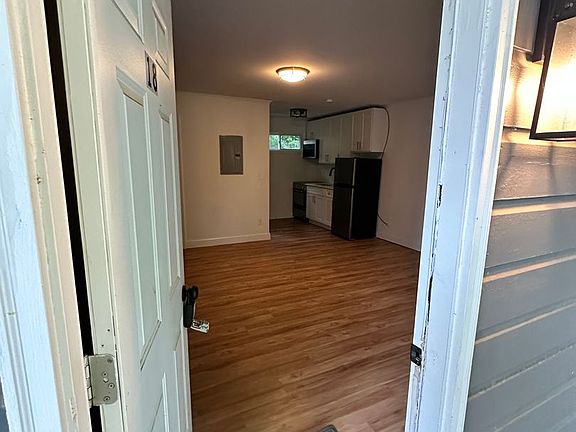 2nd image of 1767 Ulster Ave #18