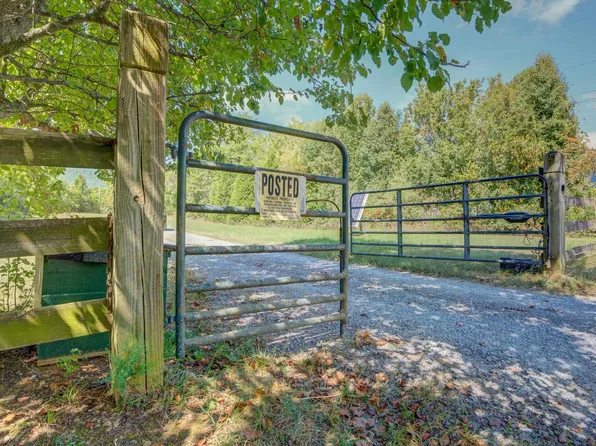 372 Williams Creek Ln, Afton, VA 22920