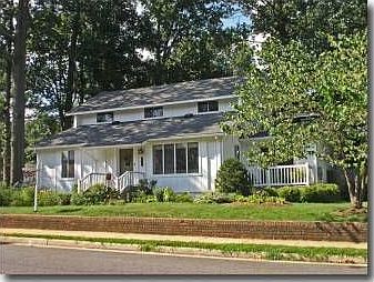 1st image of 10910 Warwick Ave