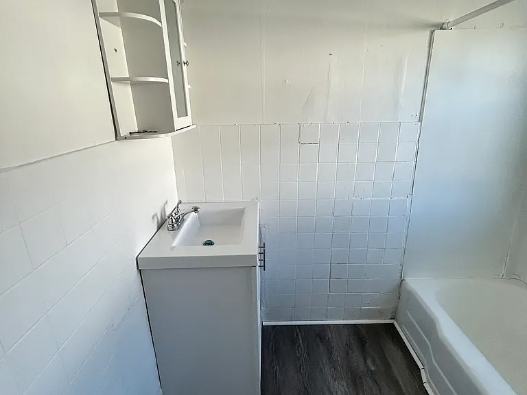 4088 E 104th St #1 — Photo 14