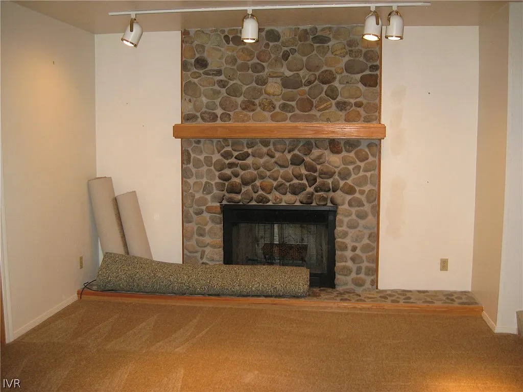 1 bed, 1.0 bath, 765 sqft, $2,300 — Photo 3