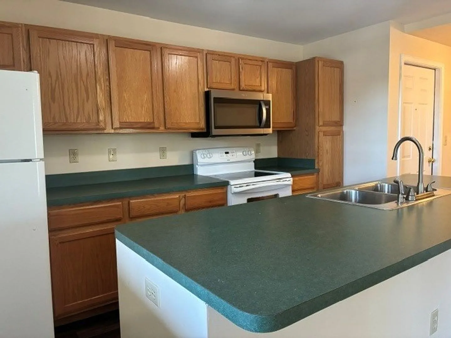 Happy Homes - Tower Park Apts — Photo 4