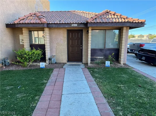 4306 Maneilly Dr, Las Vegas, NV 89110