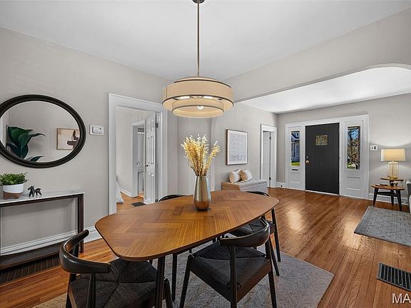 4th image of 8913 Lawn Ave