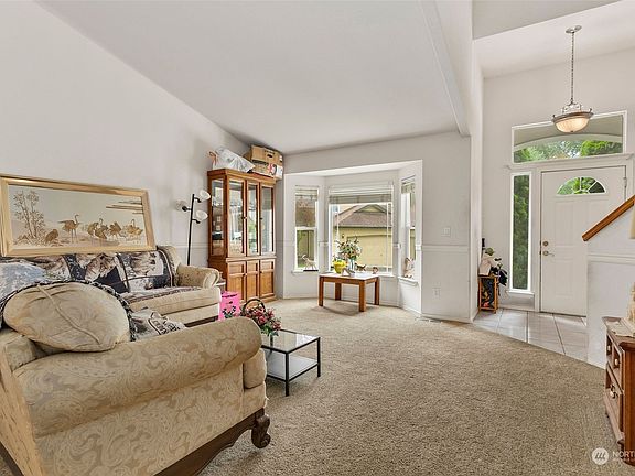 3rd image of 2915 127th Avenue NE