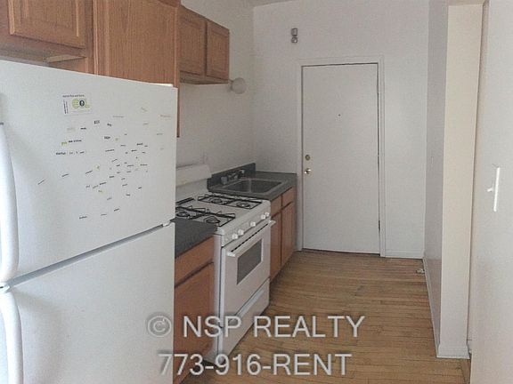 3rd image of 6343 N Magnolia Ave #F