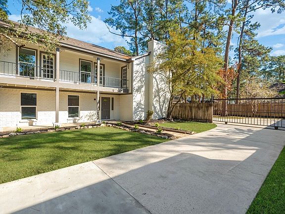 3rd image of 5211 Alamosa Ln