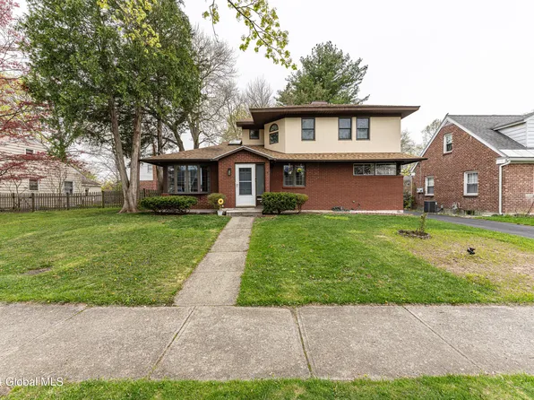 6 John David Lane, Albany, NY 12208
