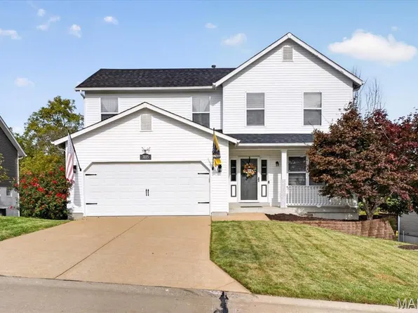 3115 Valley Oaks Dr, Imperial, MO 63052