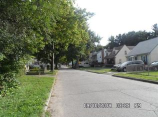 22 Walworth St, Worcester, MA 01602