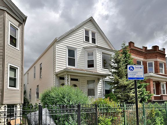 3rd image of 2945 N Lawndale Ave
