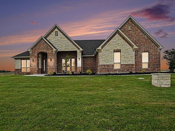 2nd image of 1019 Kingsley Ct