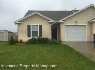 515 Brooklawn Dr, Manhattan, KS 66502