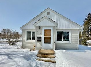 319 SE 3rd Ave, Grand Rapids, MN 55744