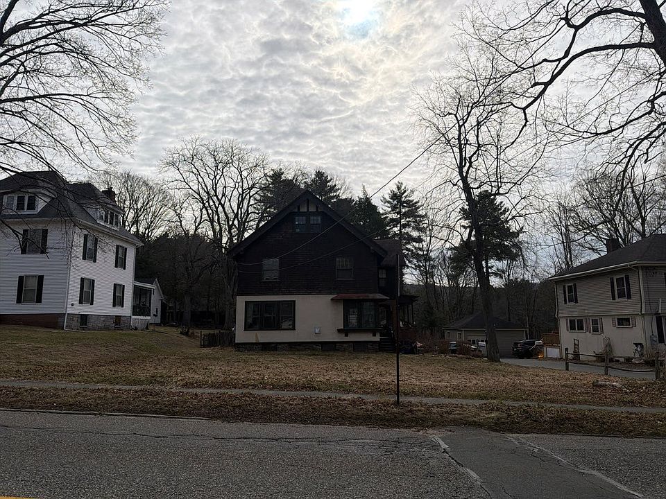 1st image of 89 Church St