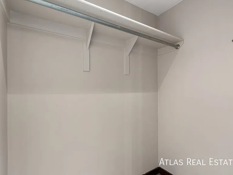224 W Montecito Ave — Photo 21