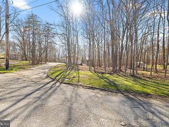 5th image of 2907 Accokeek Rd W