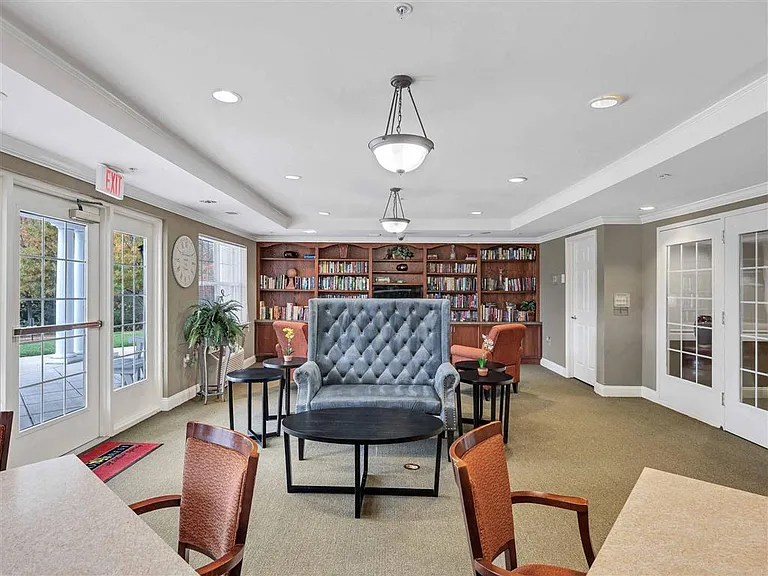 Arbor Crest 62+ Senior Apartments — Photo 8