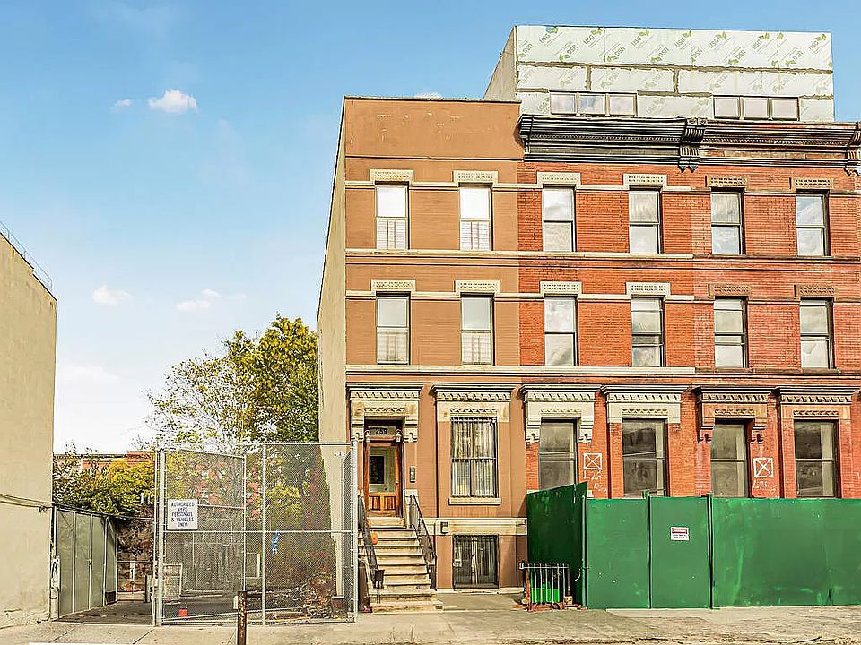 1st image of 259 W 134th St