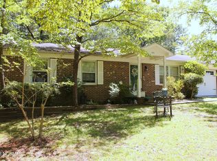 775 S Hardin St, Southern Pines, NC 28387
