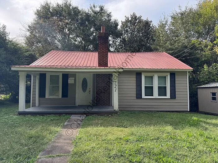 2 bed, 1.0 bath, 1000 sqft, $1,250 — Photo 1