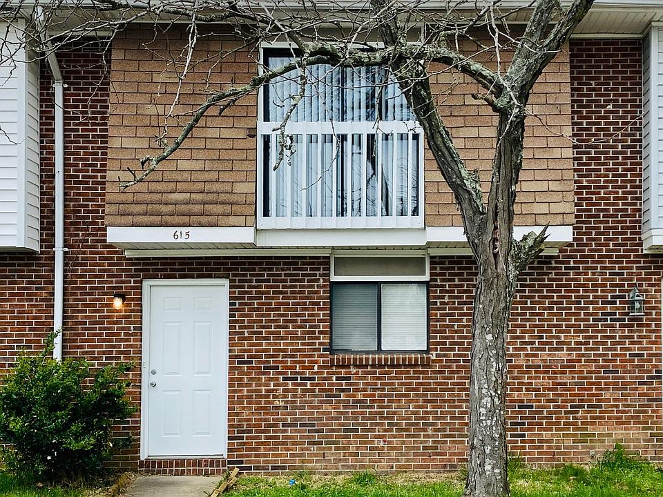 1st image of 615 Charles Ct