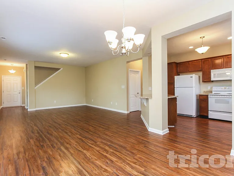 5609 Lipizzan Ln — Photo 3