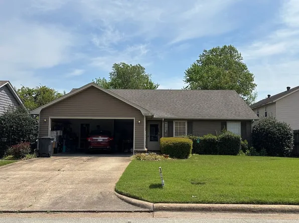 3602 Lakewood Dr, Jonesboro, AR 72404
