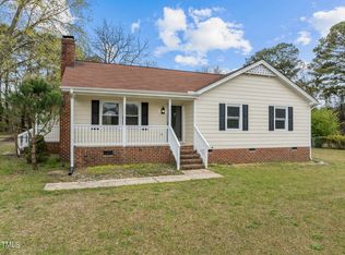 608 Cherry Brook Ct, Fuquay Varina, NC 27526
