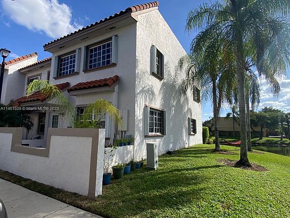 3rd image of 9519 NW 42nd St #9J