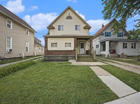 718 Butterworth St SW, Grand Rapids, MI 49504